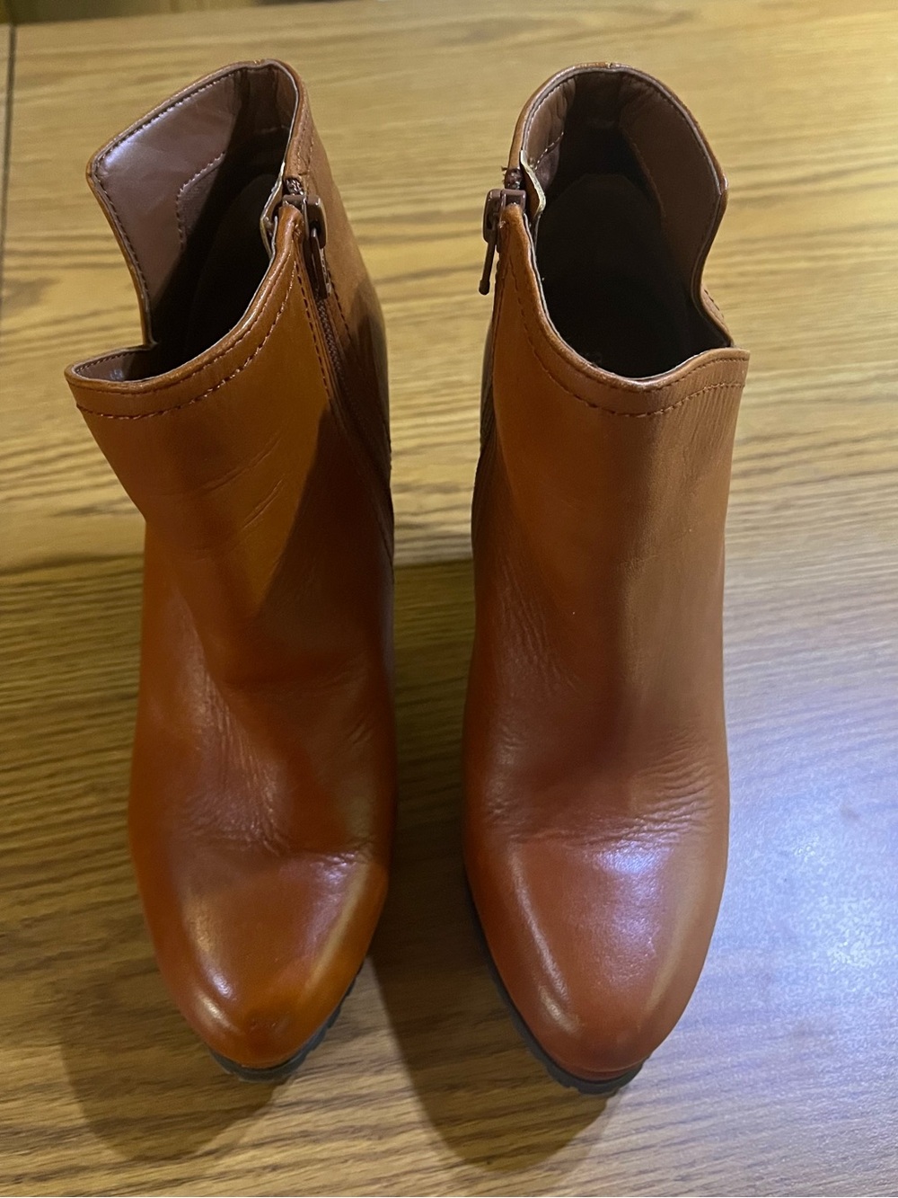 Gianni Bini Omarrah Cognac Brown Leather Ankle Zip Boots Size 6.5M